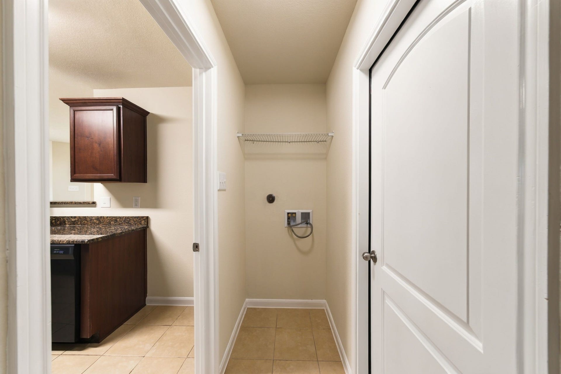 9723 Montana Sapphire Lane, Iowa Colony, TX 77583 9723 Montana Sapphire Lane, Iowa Colony, TX 77583