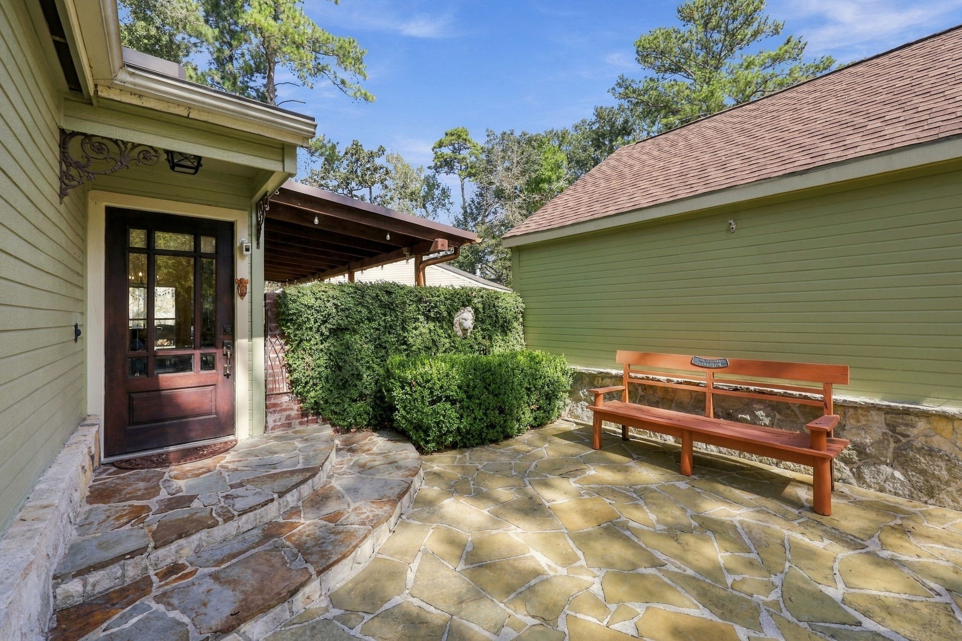 30 Bitterwood Circle, The Woodlands, TX 77381 Front Entrance