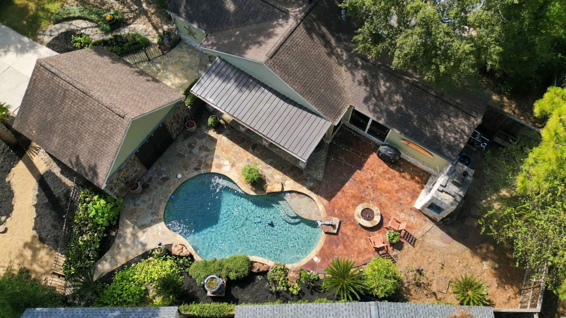 30 Bitterwood Circle, The Woodlands, TX 77381 30 Bitterwood Circle, The Woodlands, TX 77381