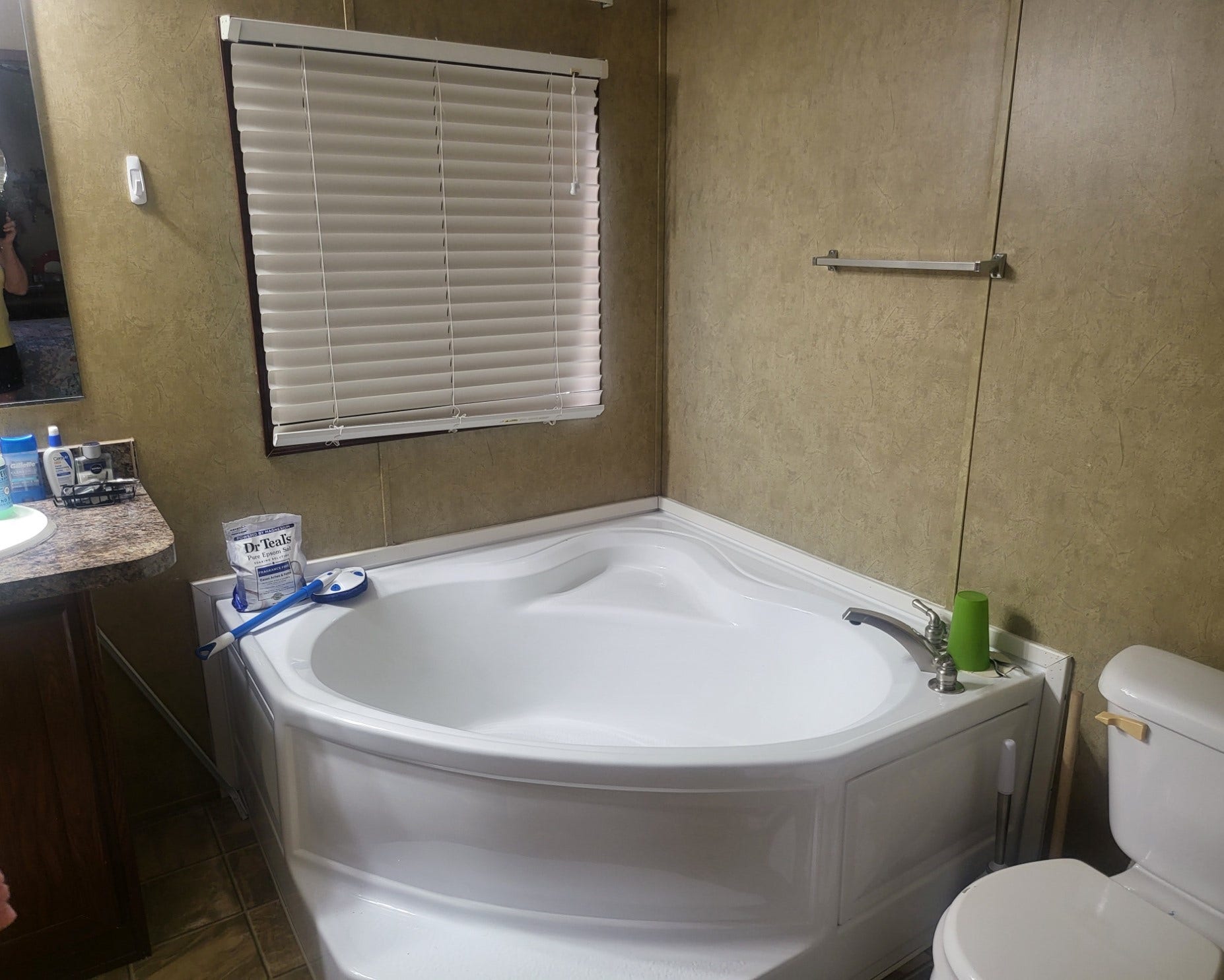 4715 3rd Street, Bacliff, TX 77518 Imagine relaxing in this!
