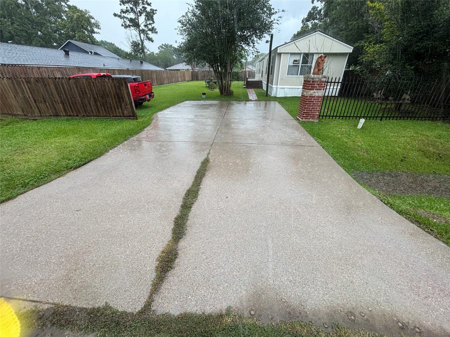 Property photo for 4715 3rd Street, Bacliff, TX