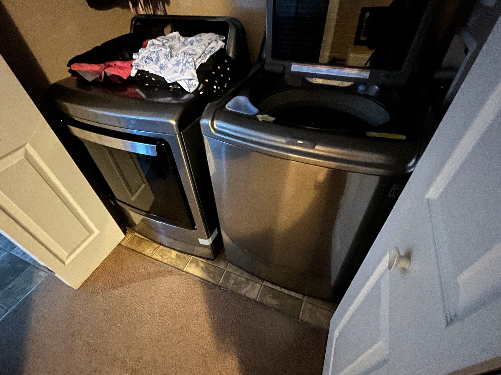 4715 3rd Street, Bacliff, TX 77518 Washer and dryer are located in the home.