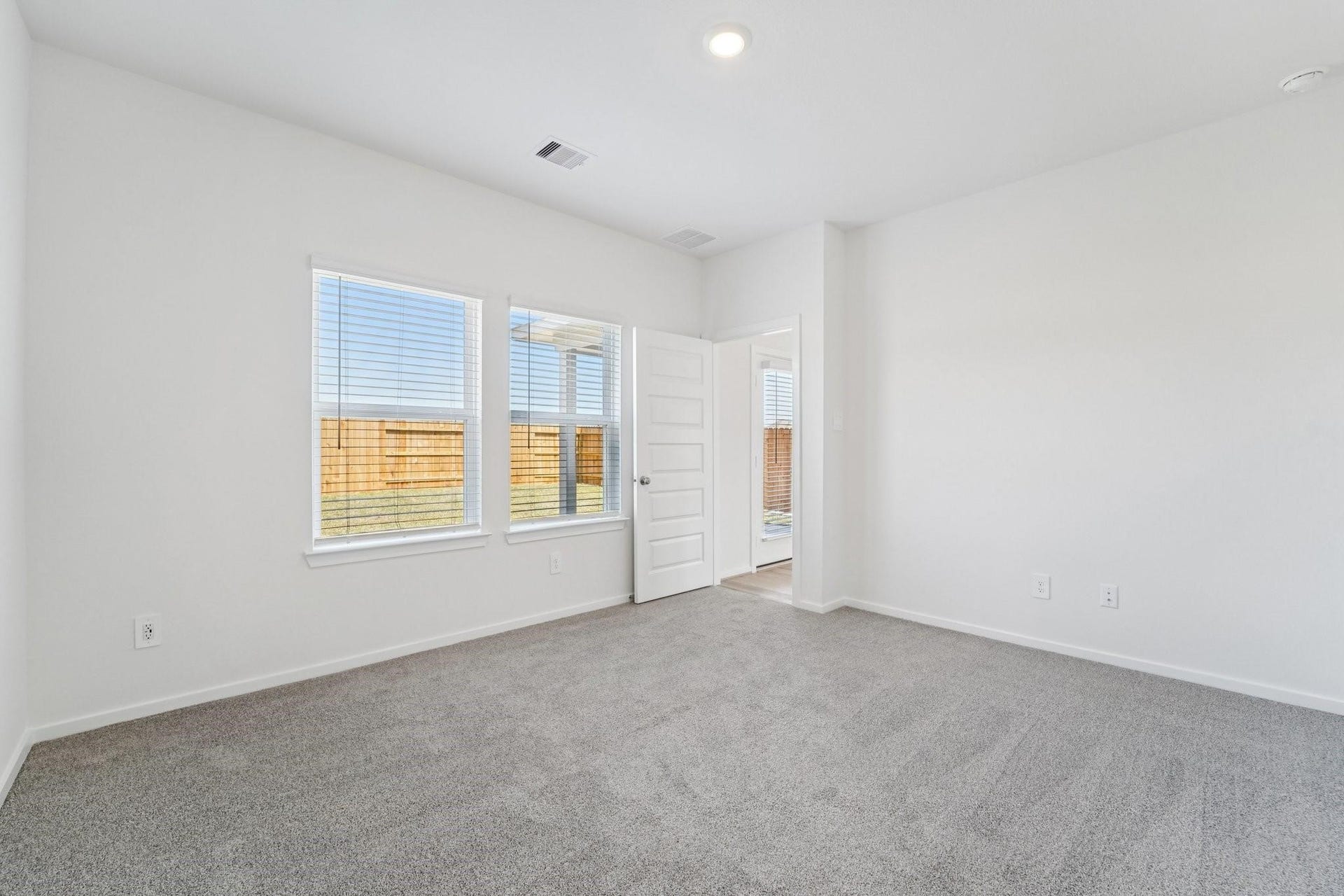 5719 Adamite Way, Houston, TX 77048