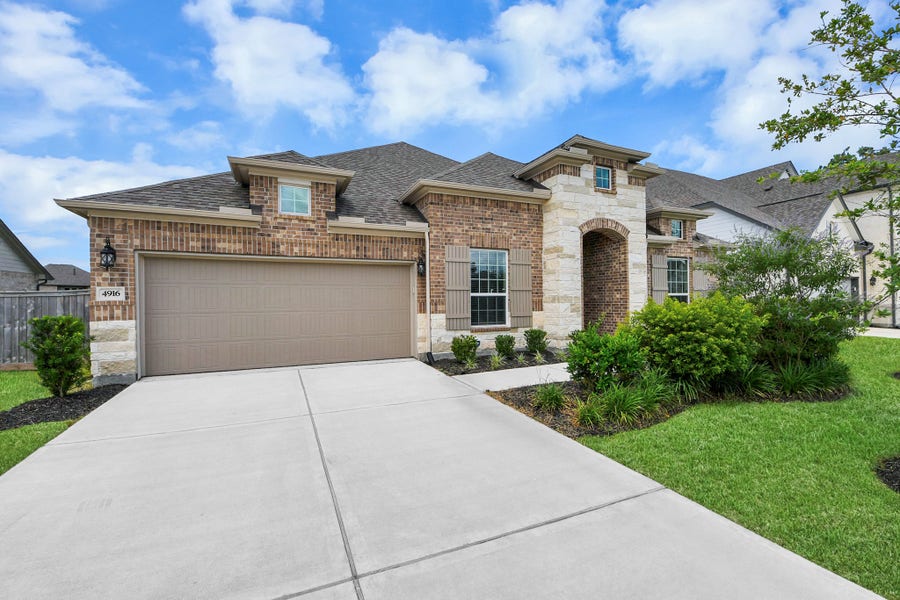 Property photo for 4916 Autumn Hills Trail, Pearland, TX