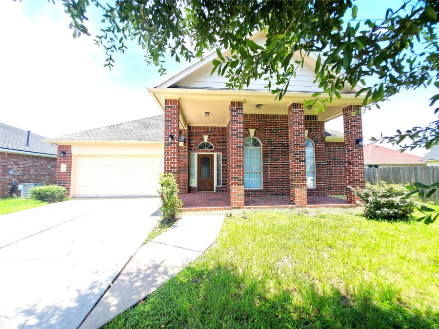 Property photo for 21002 White Oak Ridge Drive, Houston, TX