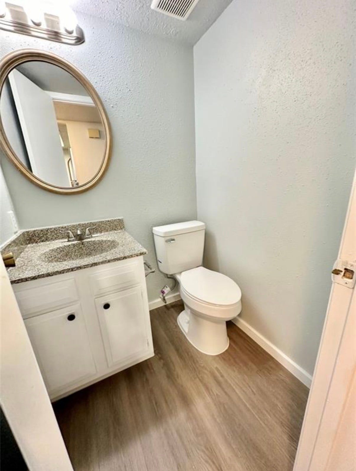3860 Laura Leigh Drive, Friendswood, TX 77546 3860 Laura Leigh Drive, Friendswood, TX 77546