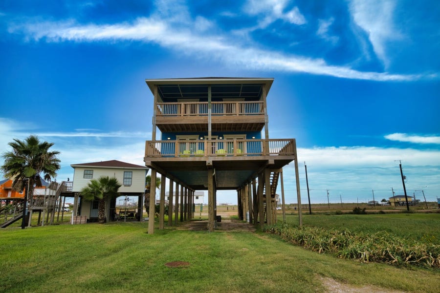 Property photo for 1120 Monument Drive, Surfside Beach, TX