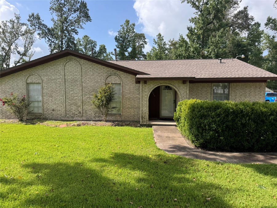 Property photo for 1710 Cypress Manor Drive, Huffman, TX