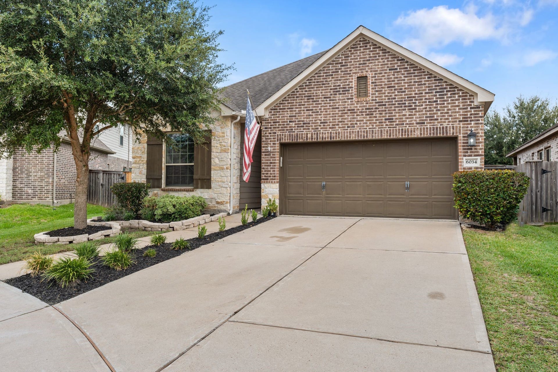 Curb appeal is stunning on this home.