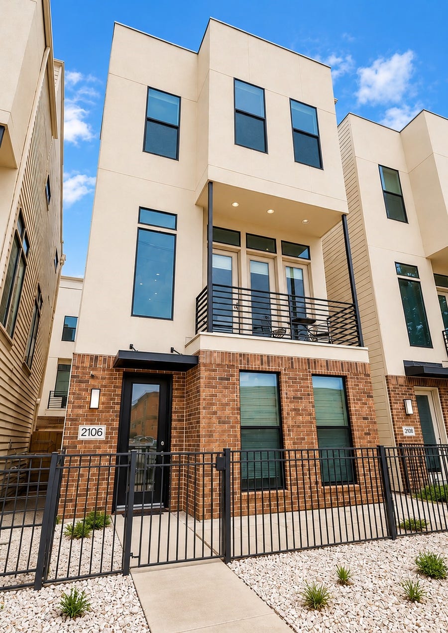 Property photo for 2106 Sabine Street, Houston, TX