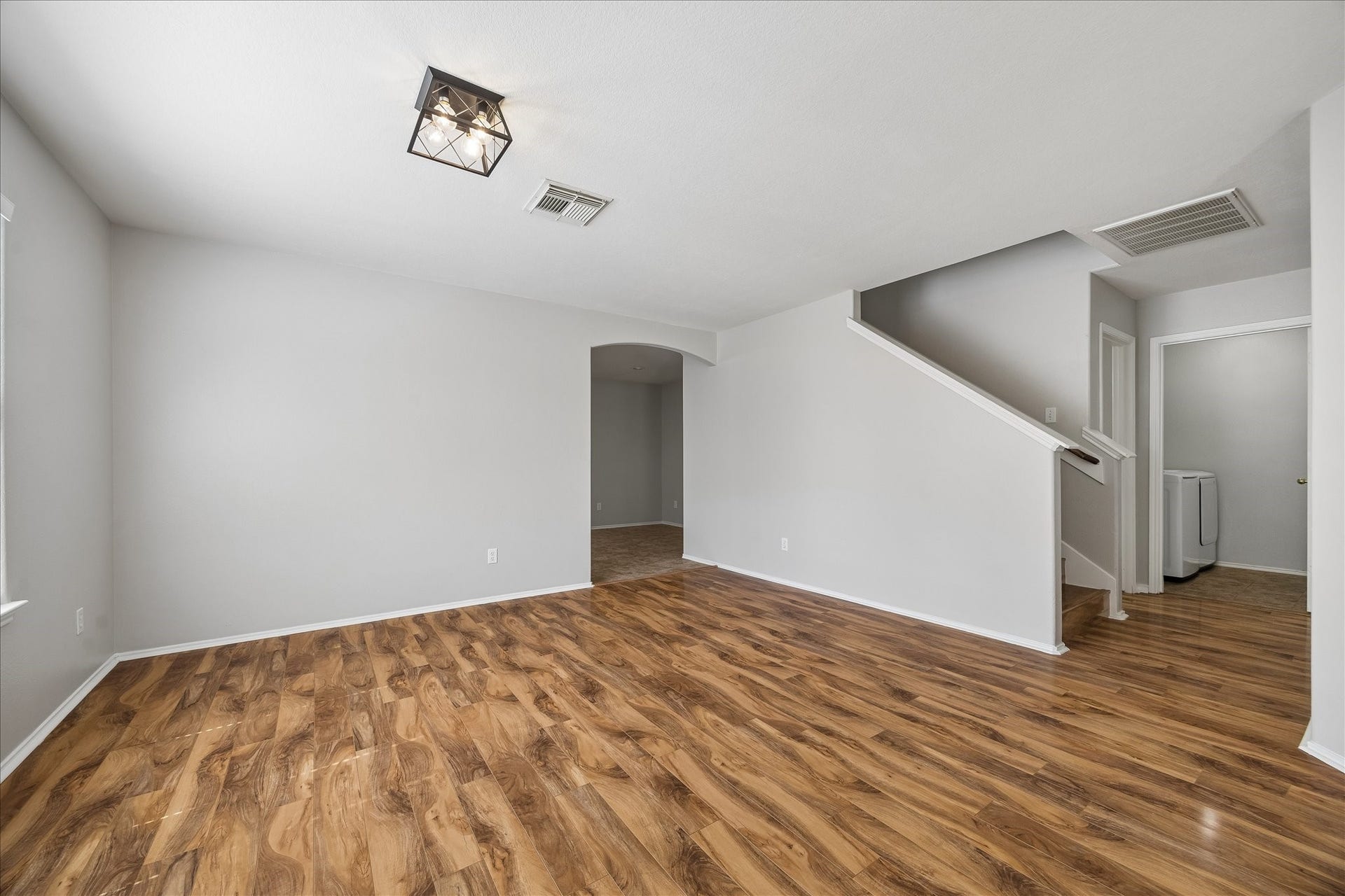 223 Sunset Colony Drive, Rosharon, TX 77583 The front room gives you options from the start, with plenty of space for formal dining, a second living area or a cozy spot to gather and unwind.