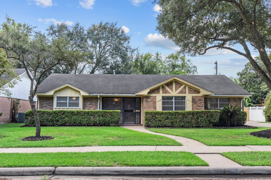 Property photo for 5447 Indigo Street, Houston, TX