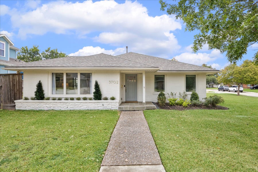Property photo for 3702 Linkwood Drive, Houston, TX