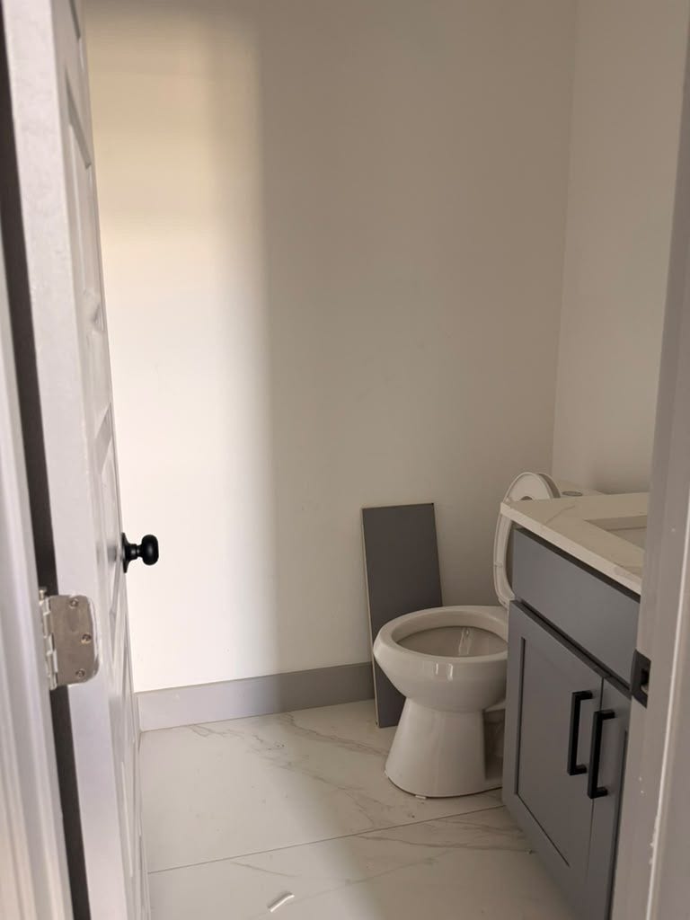 7916 Attwater Street, Houston, TX 77028 7916 Attwater Street, Houston, TX 77028
