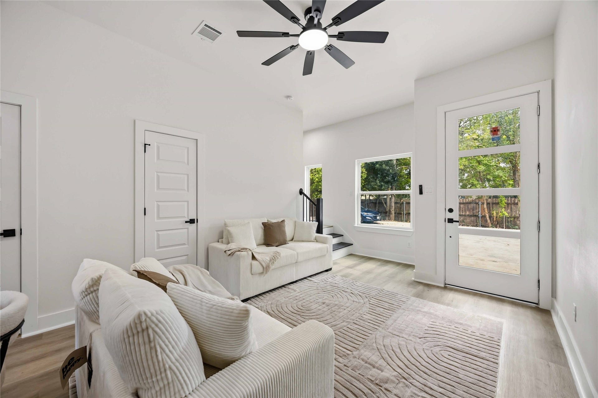 7221 Sandra Street, #A-B, Houston, TX 77028 7221 Sandra Street, #A-B, Houston, TX 77028