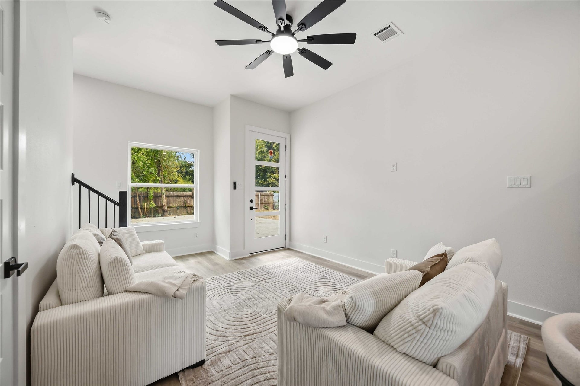 7221 Sandra Street, #A-B, Houston, TX 77028 7221 Sandra Street, #A-B, Houston, TX 77028