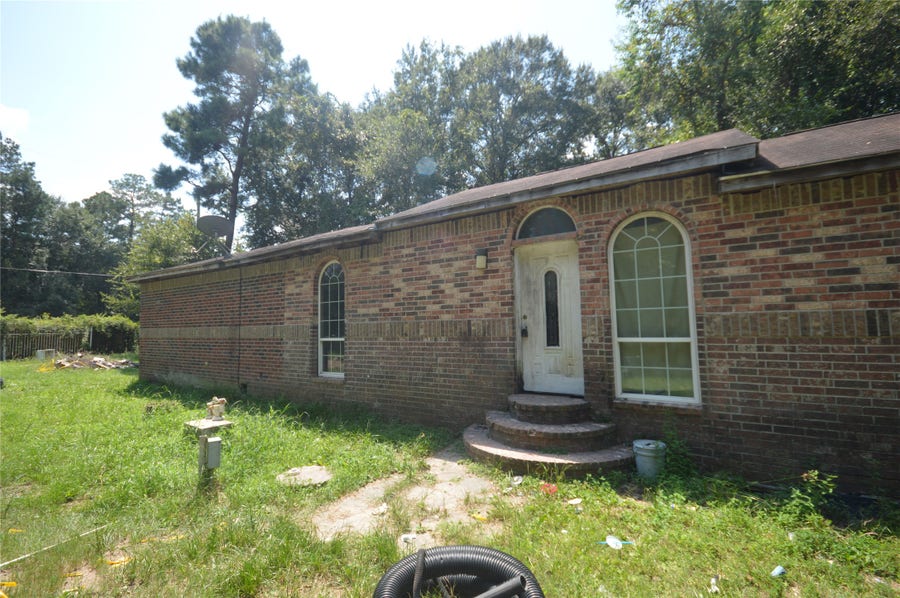 Property photo for 25523 Cambridge Boulevard, New Caney, TX