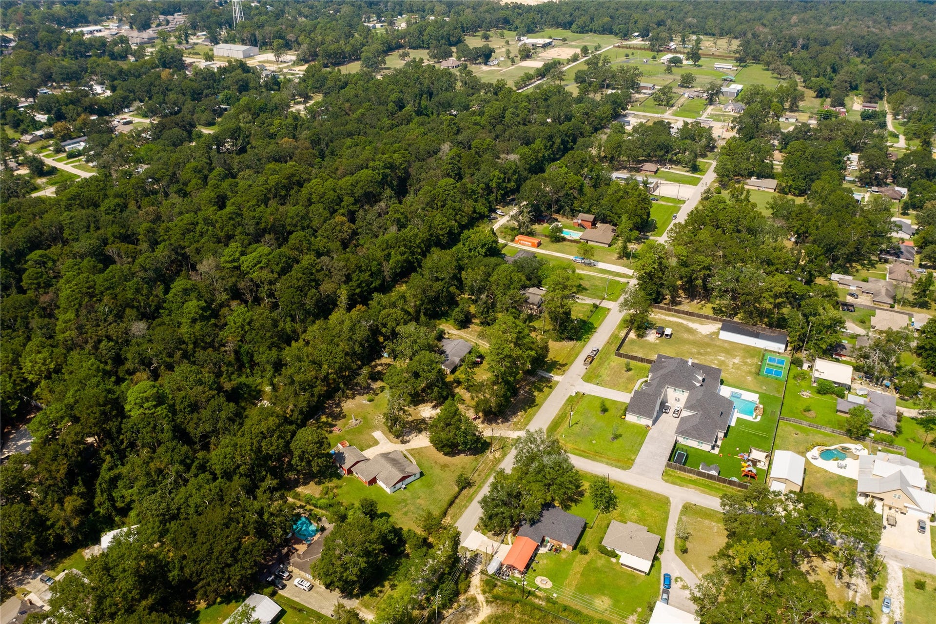 23544 Ford Road, Porter, TX 77365 23544 Ford Road, Porter, TX 77365
