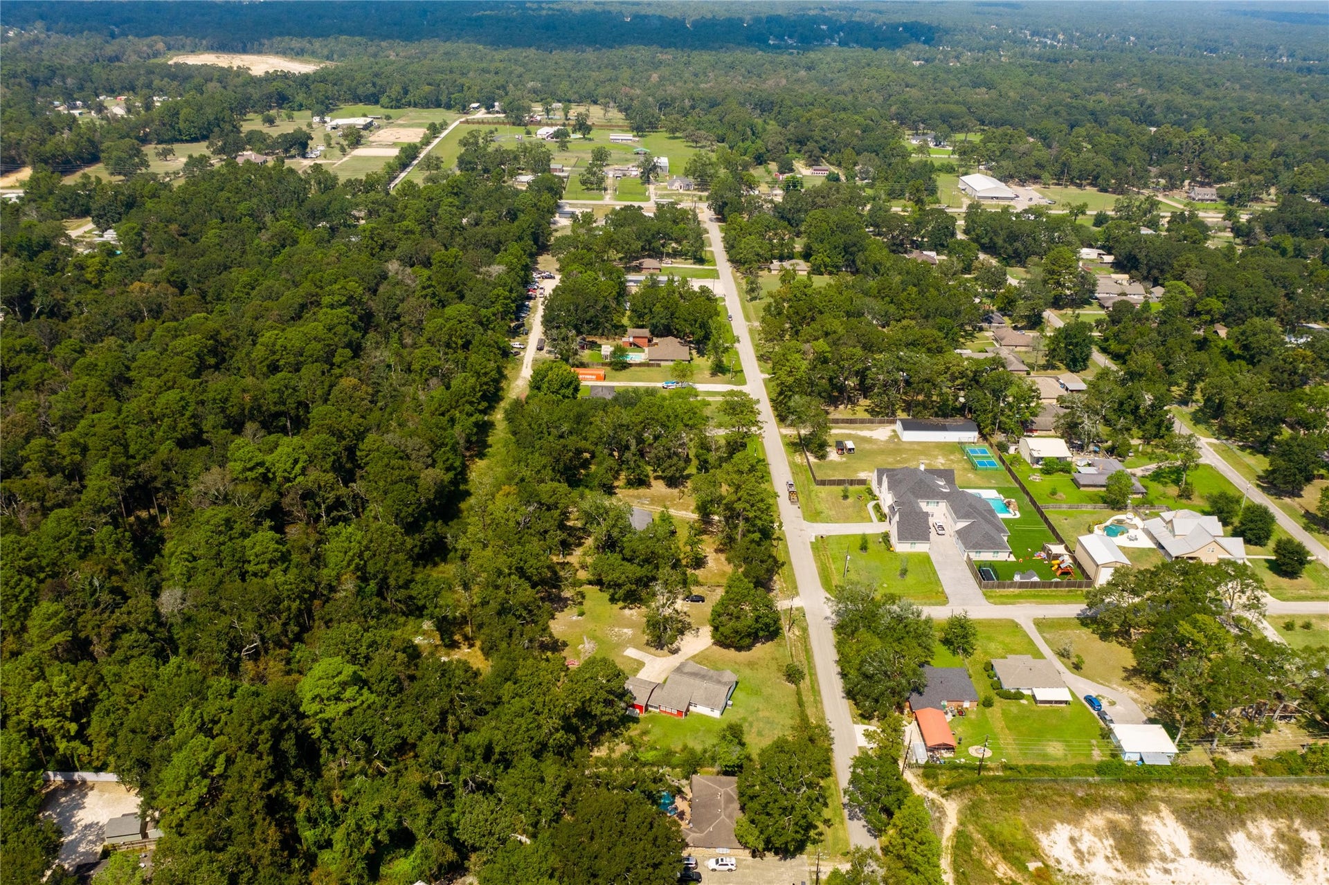 23544 Ford Road, Porter, TX 77365 23544 Ford Road, Porter, TX 77365