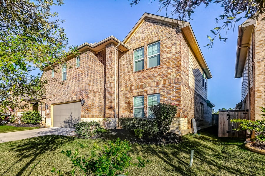 Property photo for 2165 Woodland Pine Drive, Conroe, TX