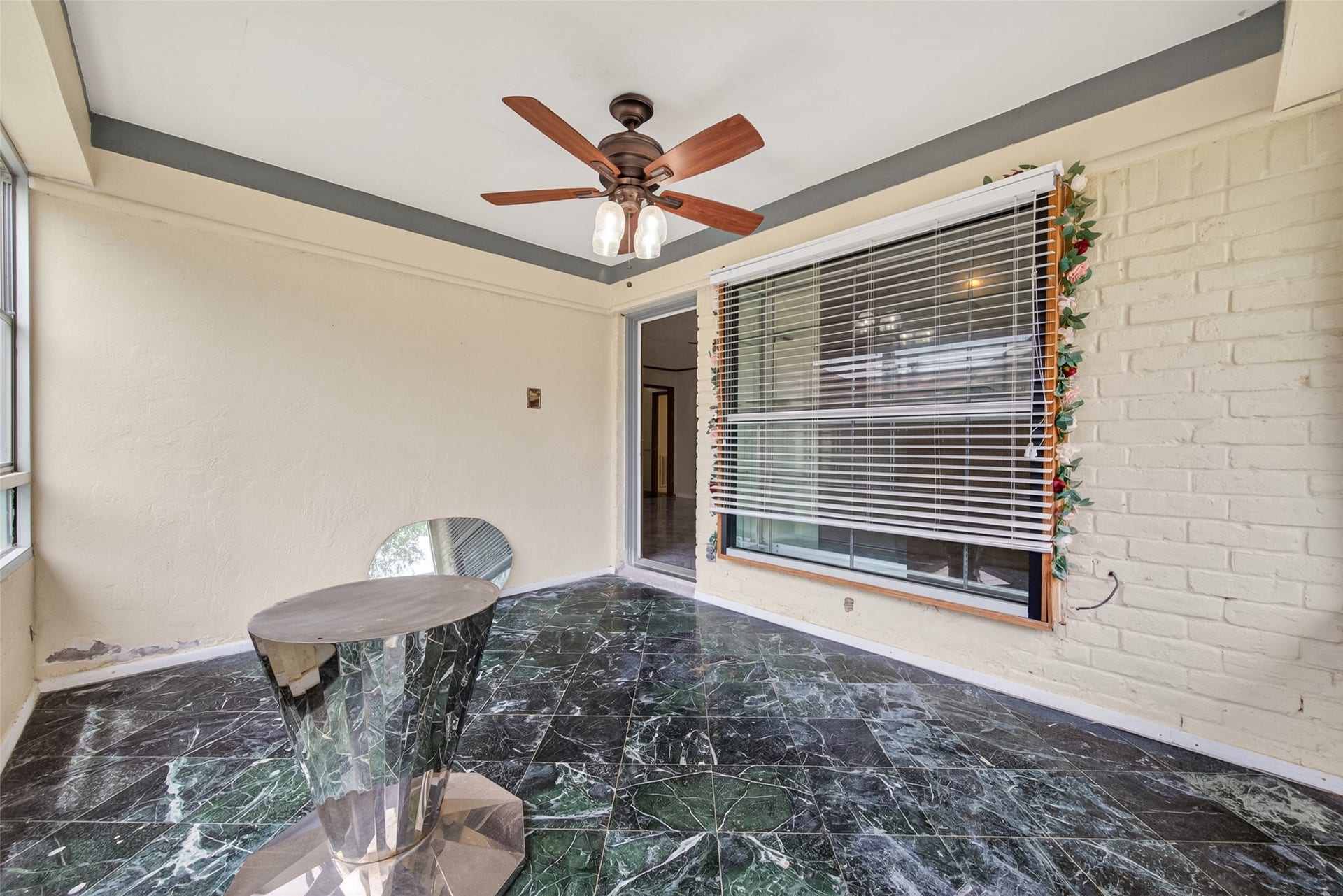 9318 Benning Drive, Houston, TX 77031 9318 Benning Drive, Houston, TX 77031