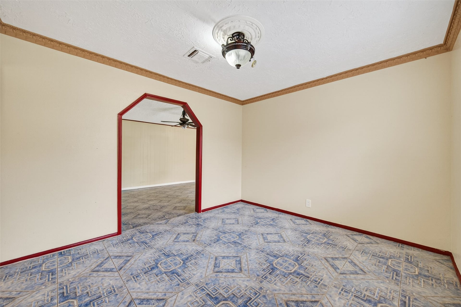 9318 Benning Drive, Houston, TX 77031 9318 Benning Drive, Houston, TX 77031