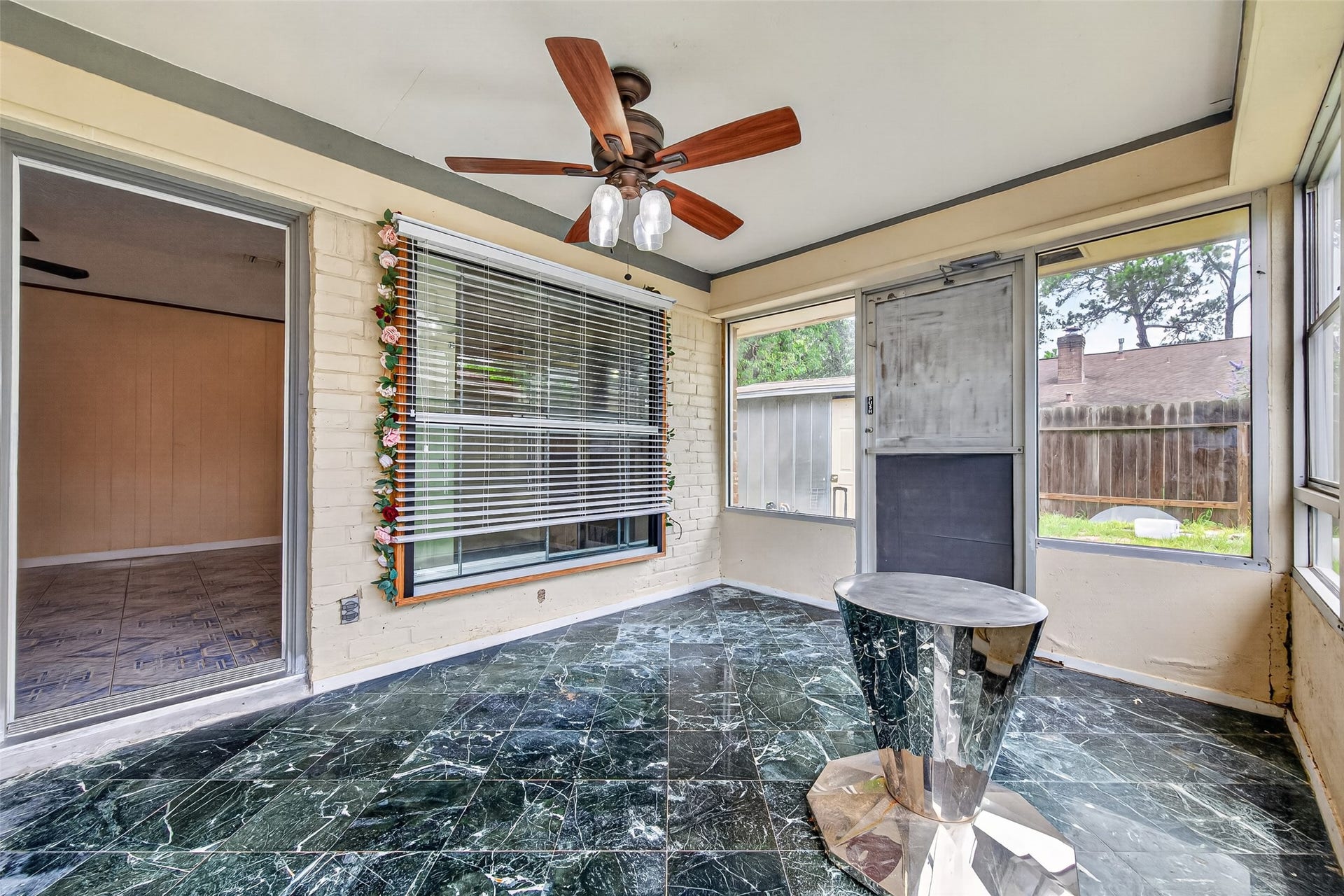 9318 Benning Drive, Houston, TX 77031 9318 Benning Drive, Houston, TX 77031