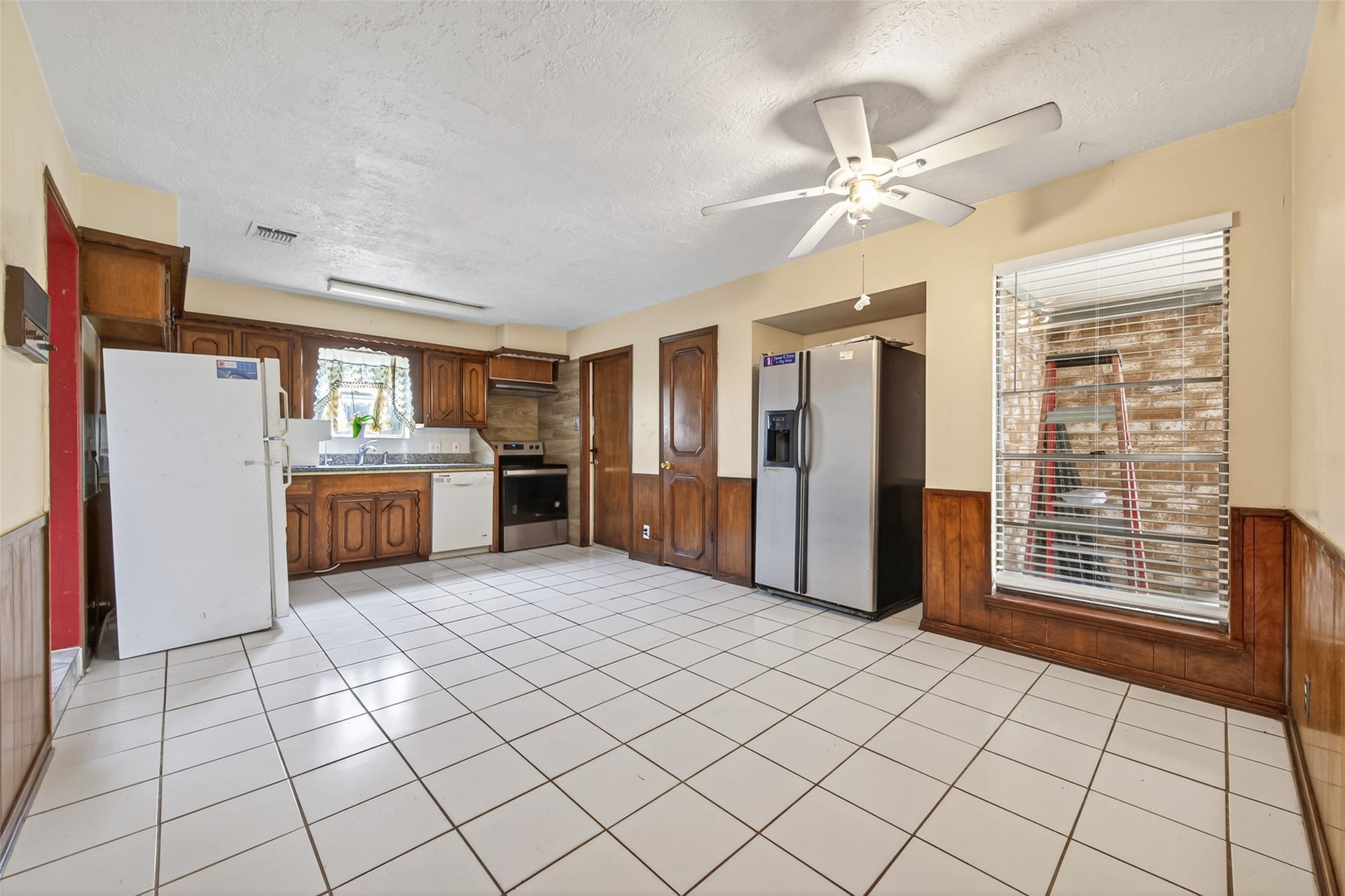 9318 Benning Drive, Houston, TX 77031 9318 Benning Drive, Houston, TX 77031