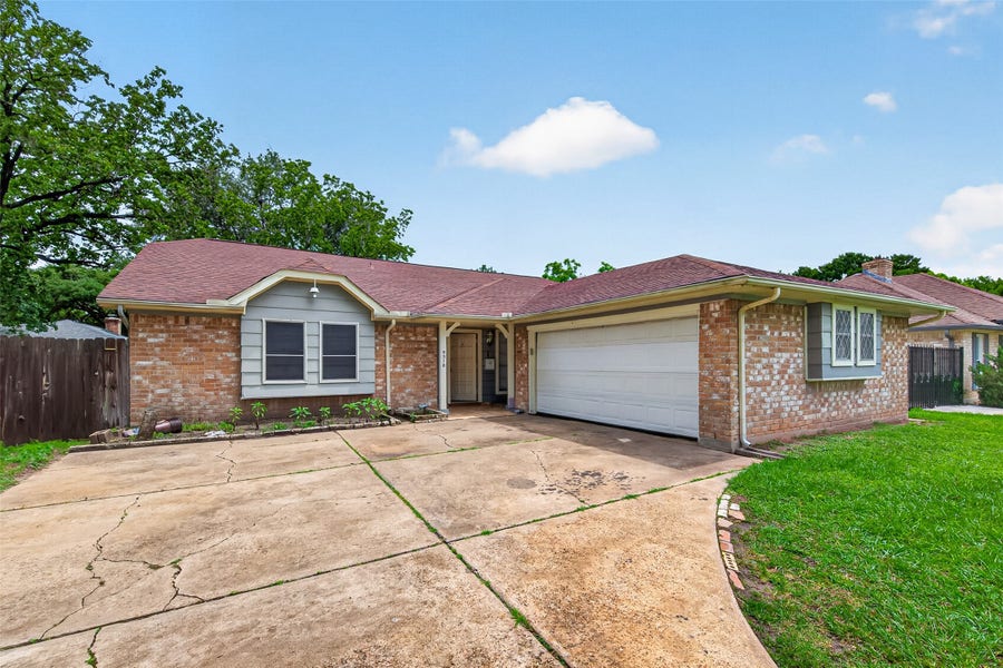Property photo for 9318 Benning Drive, Houston, TX