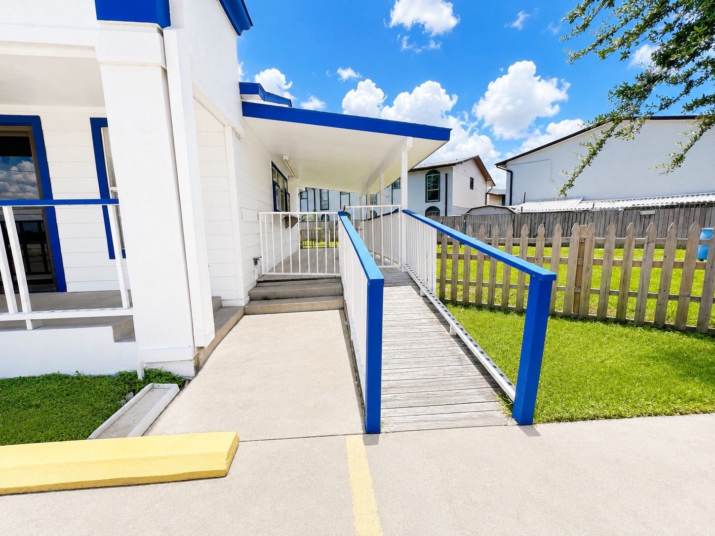2321 Burke Road, Pasadena, TX 77502