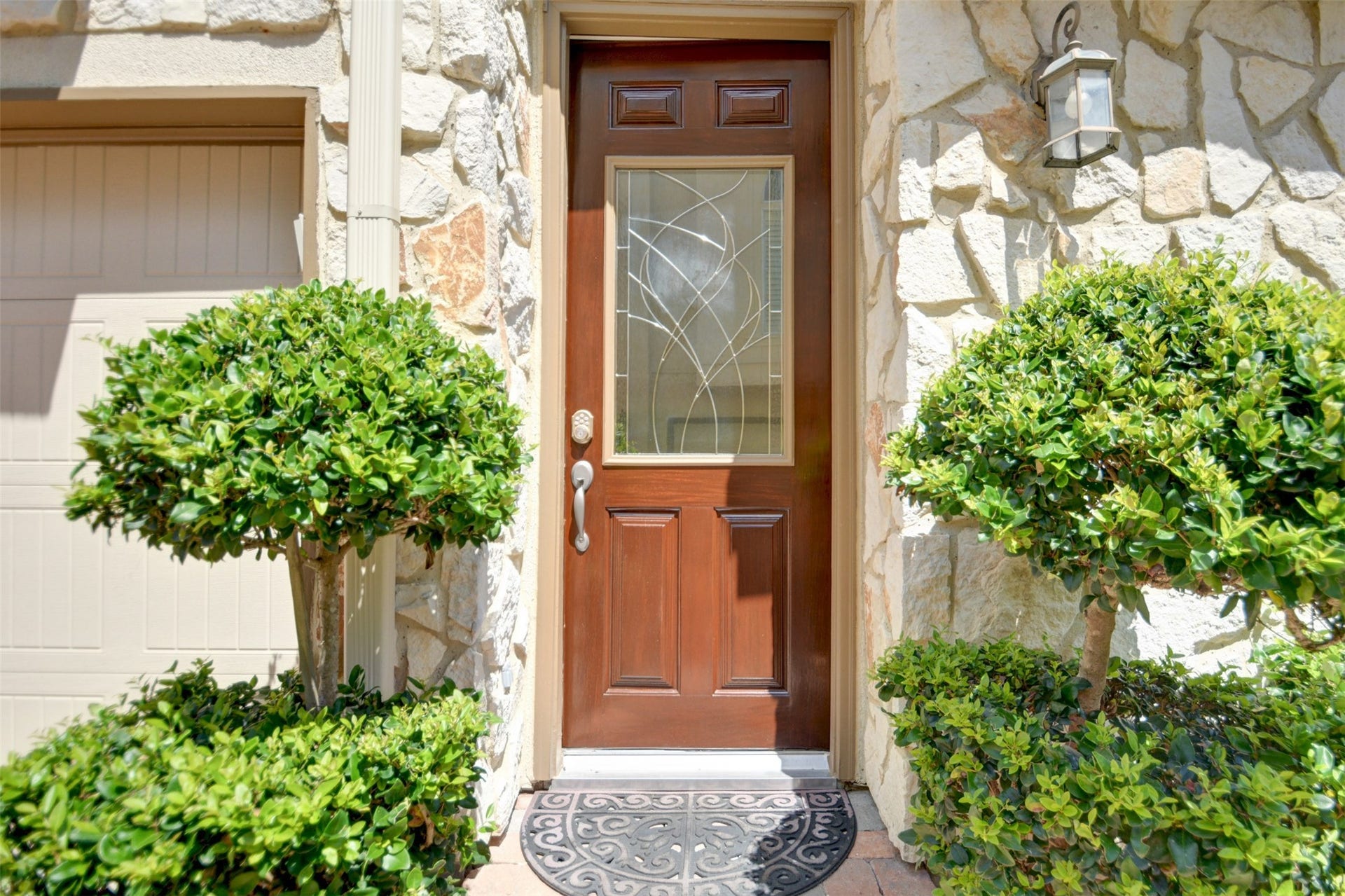 2731 Sherwin Street, Houston, TX 77007 2731 Sherwin Street, Houston, TX 77007