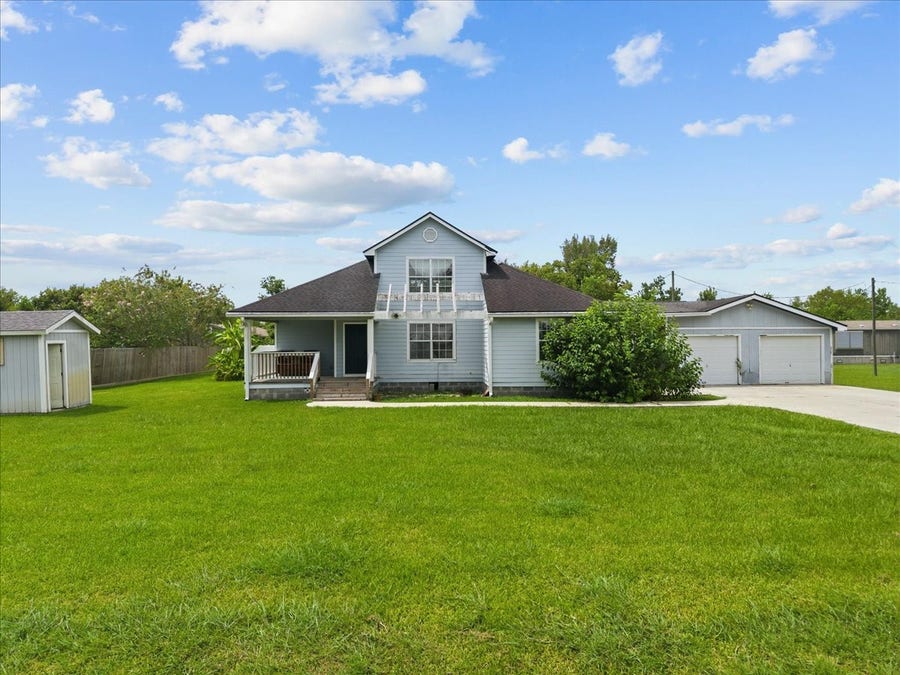 Property photo for 7228 Avenue R, Santa Fe, TX