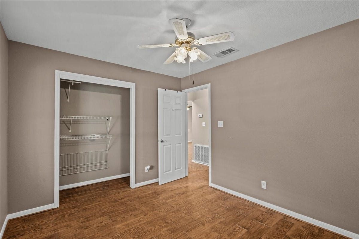 7228 Avenue R, Santa Fe, TX 77510 Secondary bedroom #2