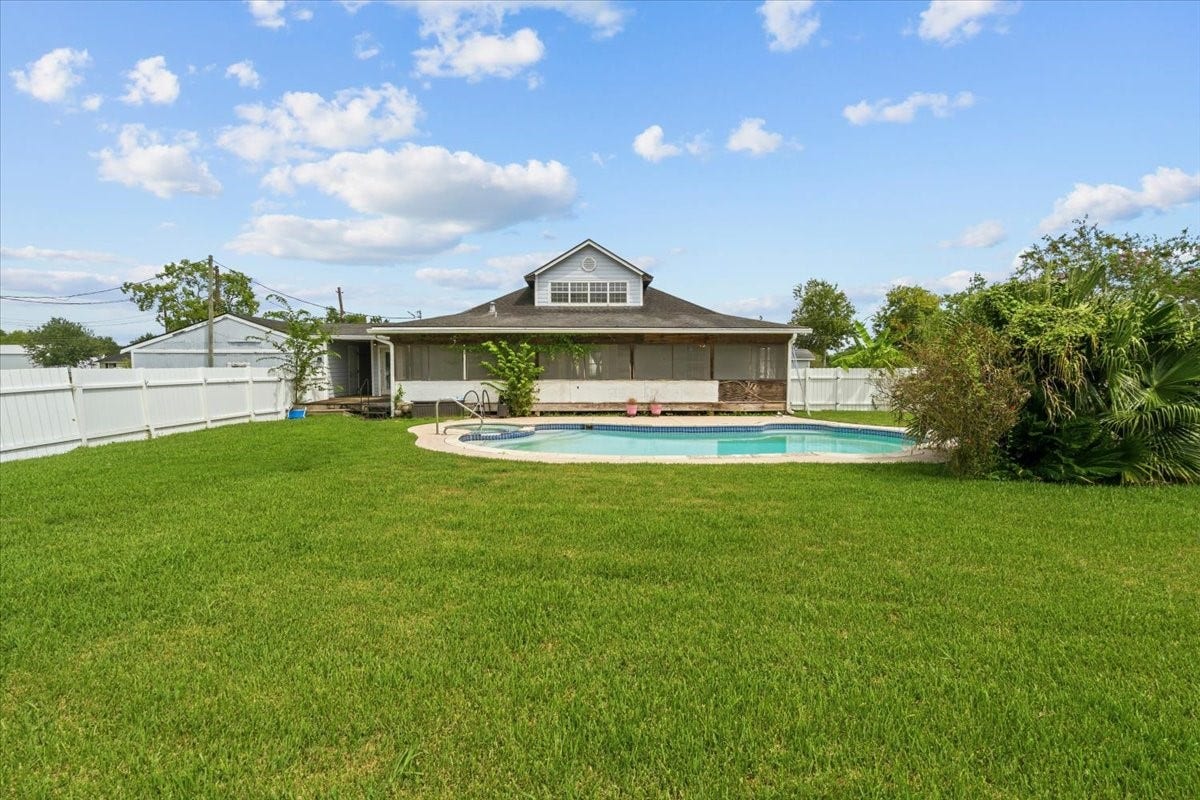 7228 Avenue R, Santa Fe, TX 77510 7228 Avenue R, Santa Fe, TX 77510