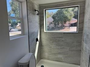 905 74th Street, #8, Houston, TX 77011 905 74th Street, #8, Houston, TX 77011