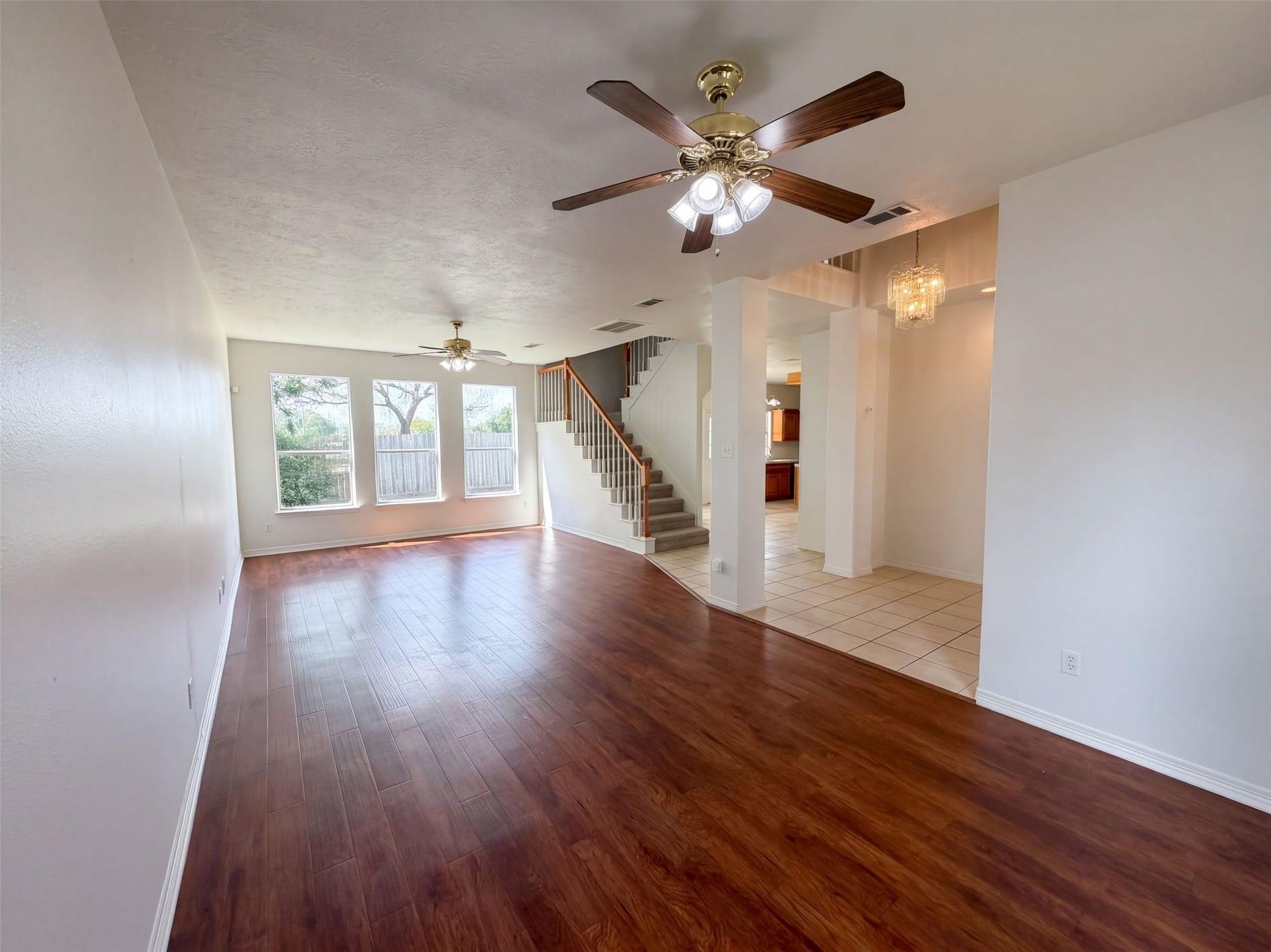 5002 Misty Lane, Pasadena, TX 77505
