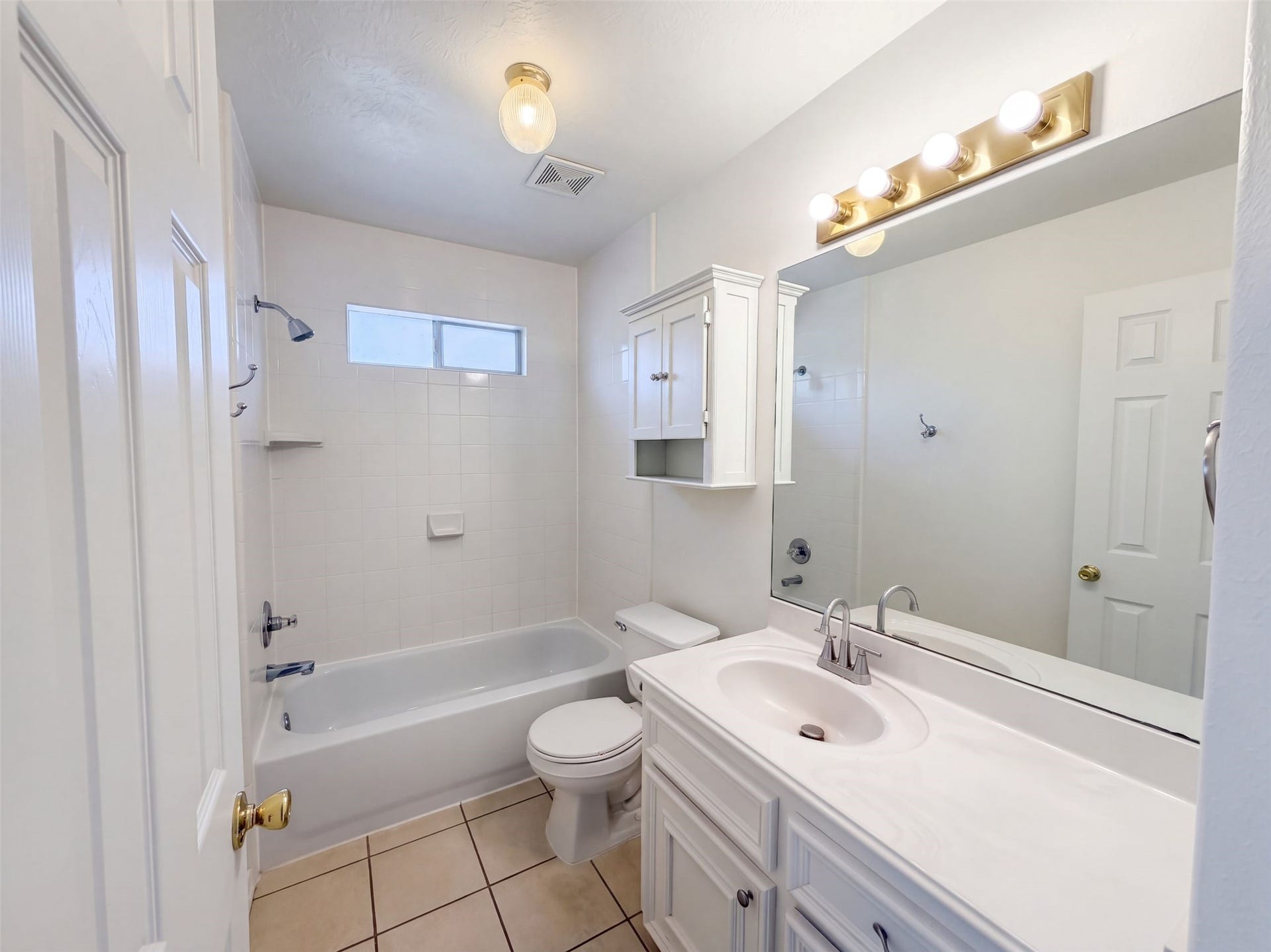 5002 Misty Lane, Pasadena, TX 77505