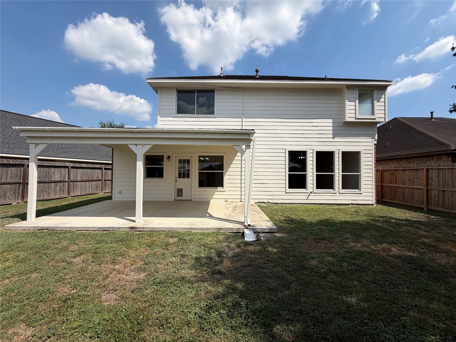 5002 Misty Lane, Pasadena, TX 77505