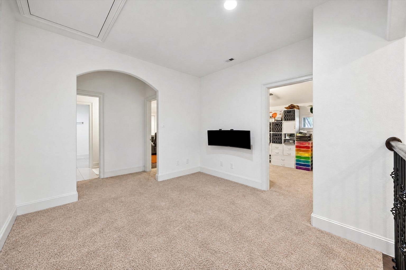 5018 Southampton Road, Missouri City, TX 77459 2nd Floor Flex Space. Get creative and make this space work for you!