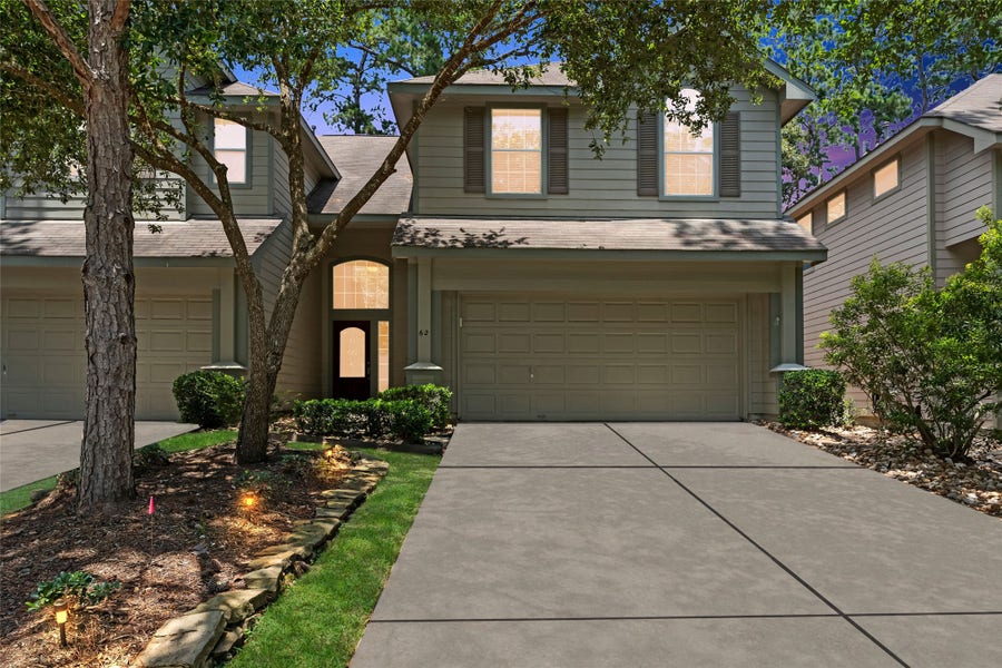 Property photo for 62 W Twinvale Loop, Conroe, TX