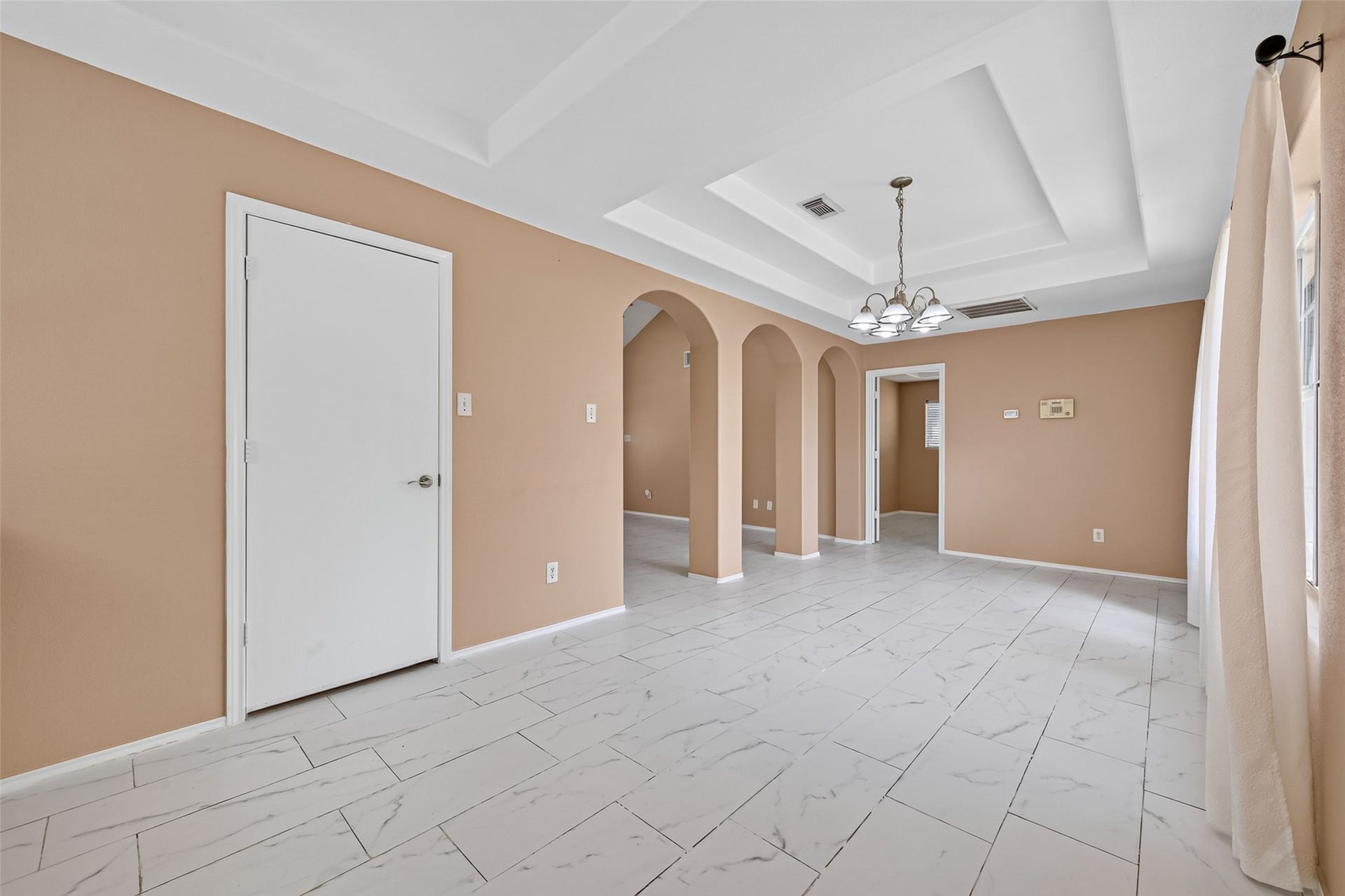 12614 Rio Bravo Street, Rosharon, TX 77583