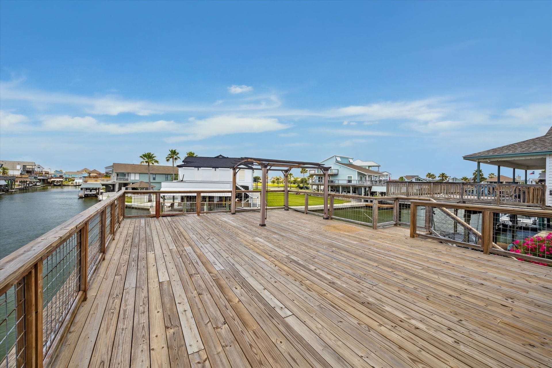 219 Bora Bora Drive, Tiki Island, TX 77554 219 Bora Bora Drive, Tiki Island, TX 77554