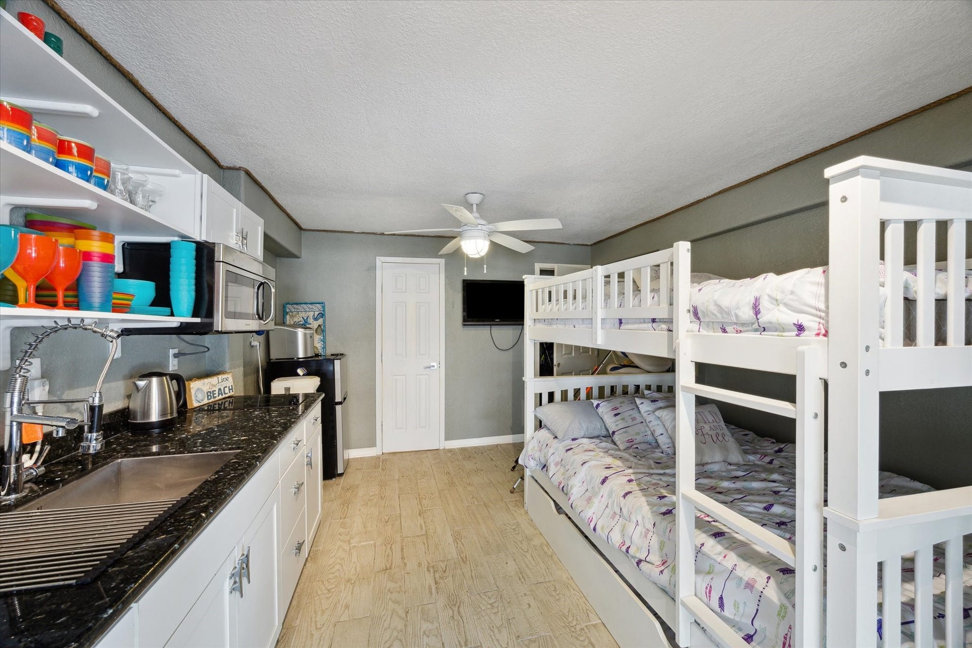 219 Bora Bora Drive, Tiki Island, TX 77554 219 Bora Bora Drive, Tiki Island, TX 77554