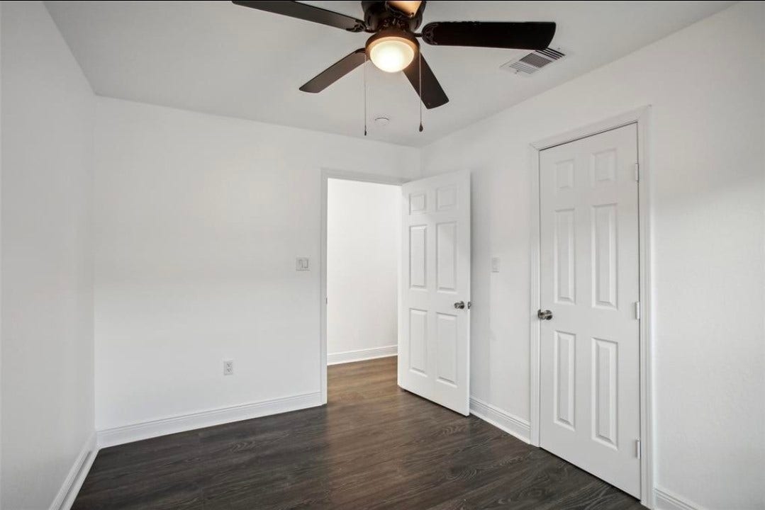 105 Lee Drive, La Marque, TX 77568 105 Lee Drive, La Marque, TX 77568