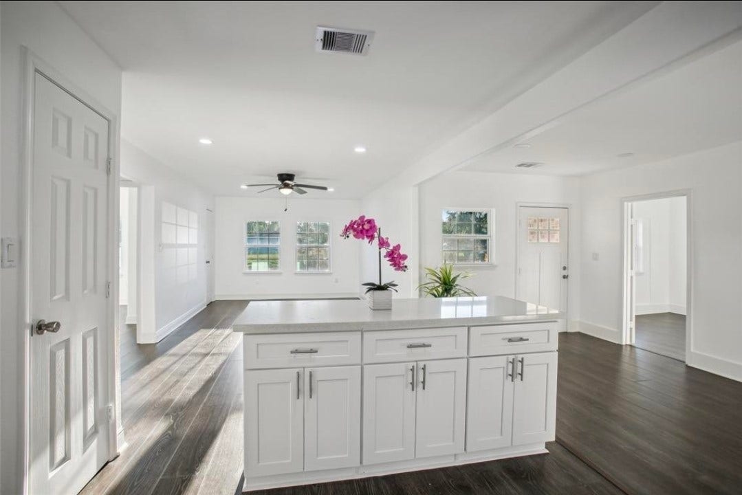 105 Lee Drive, La Marque, TX 77568 Island off of the kitchen