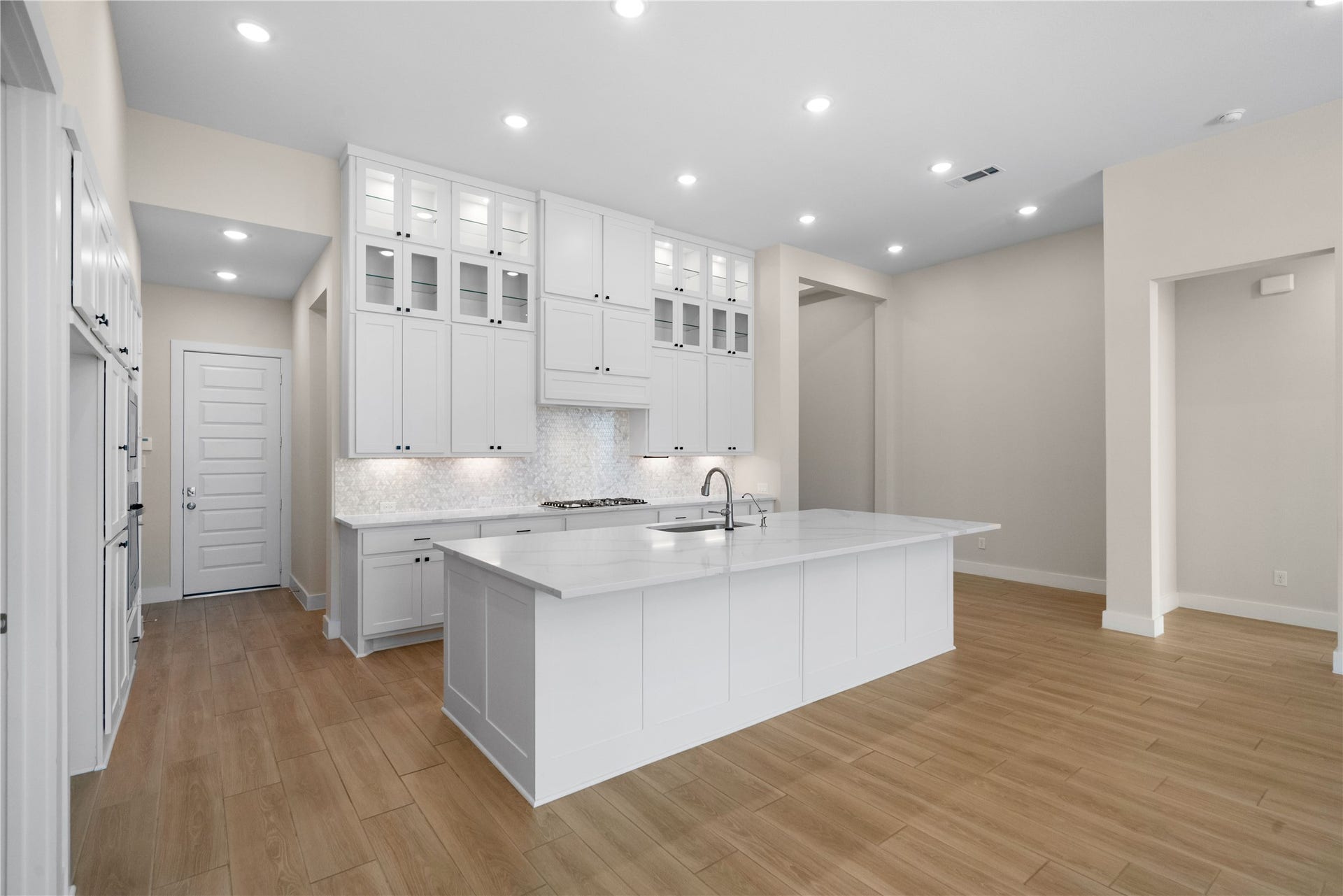 28058 Willow Glen Drive, Spring, TX 77386 28058 Willow Glen Drive, Spring, TX 77386