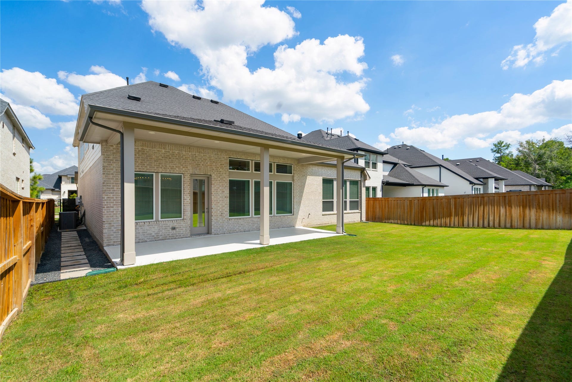 28058 Willow Glen Drive, Spring, TX 77386 Spacious backyard