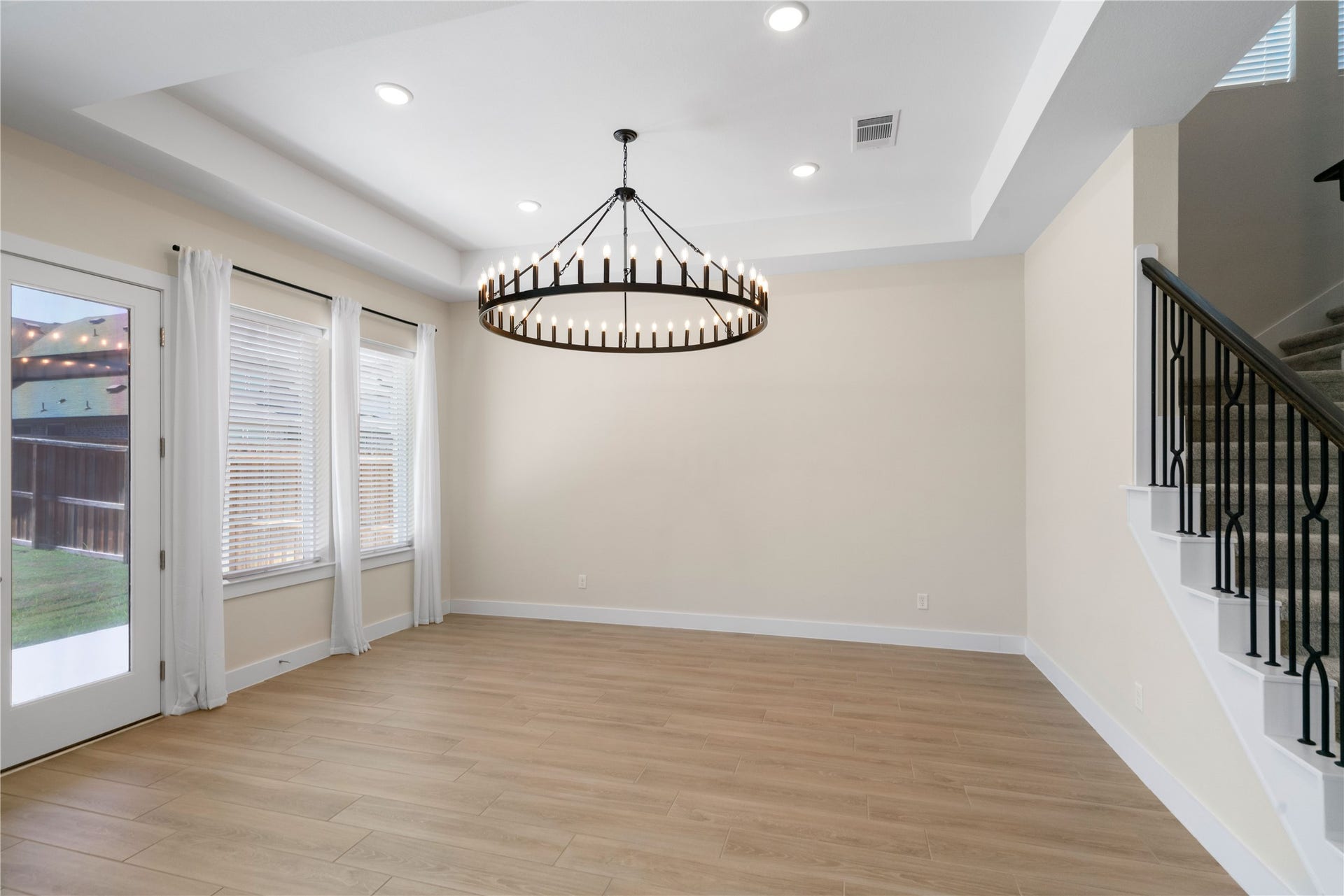 28058 Willow Glen Drive, Spring, TX 77386 28058 Willow Glen Drive, Spring, TX 77386