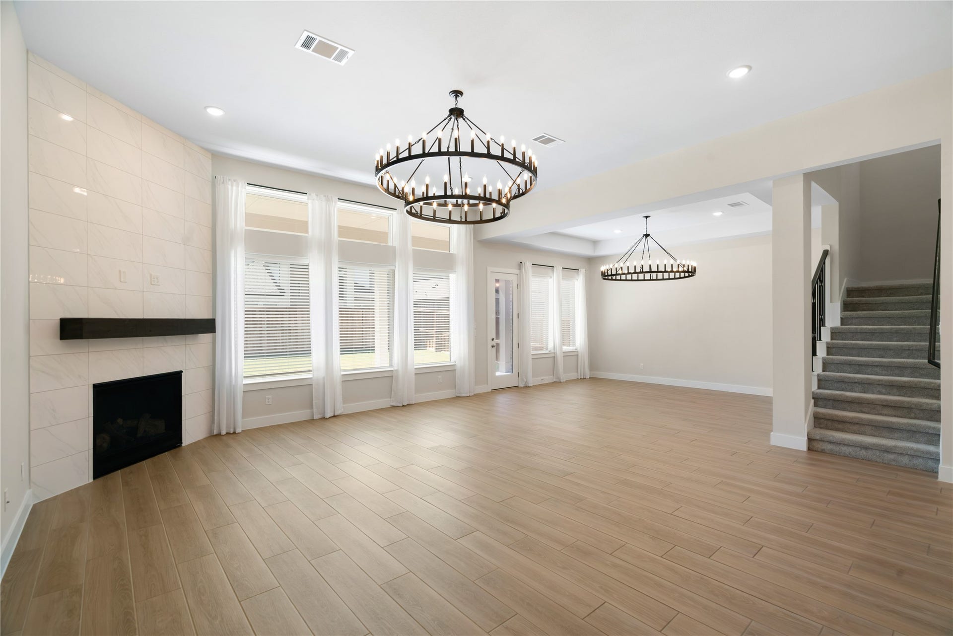 28058 Willow Glen Drive, Spring, TX 77386 28058 Willow Glen Drive, Spring, TX 77386