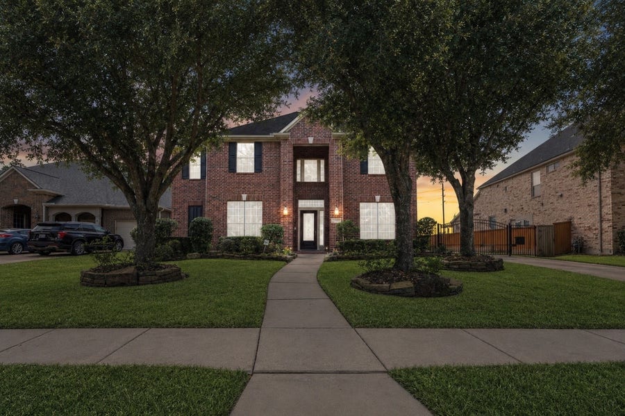 Property photo for 20019 Standing Cypress Drive, Spring, TX